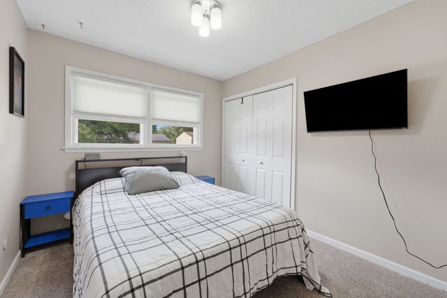 3446 Pleasant Drive, Bettendorf, IA 52722