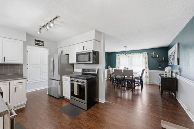 3446 Pleasant Drive, Bettendorf, IA 52722