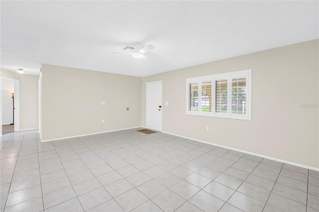 5812 16TH LANE NE, St Petersburg, FL 33703