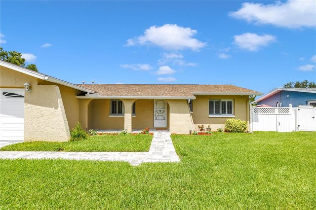 5812 16TH LANE NE, St Petersburg, FL 33703