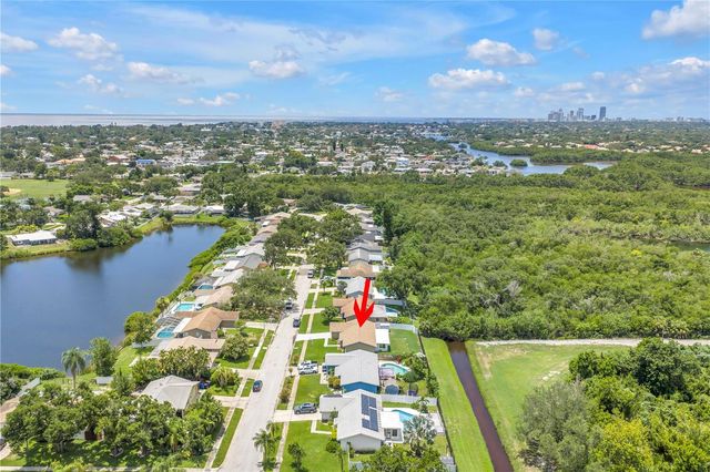 5812 16TH LANE NE, St Petersburg, FL 33703