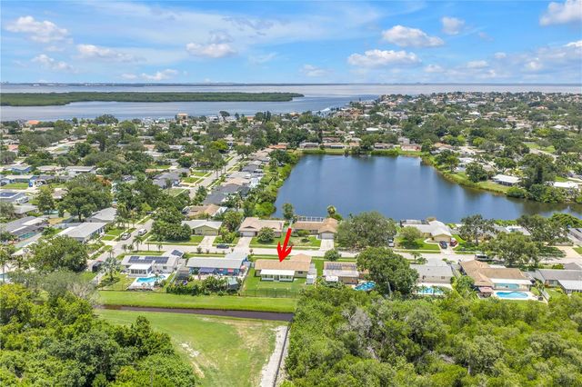 5812 16TH LANE NE, St Petersburg, FL 33703