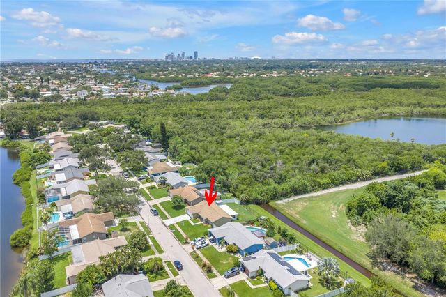 5812 16TH LANE NE, St Petersburg, FL 33703