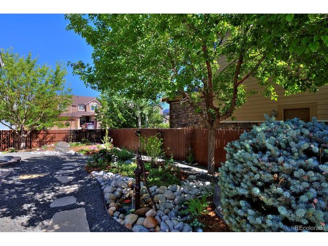 25526 E Arbor Dr, Aurora, CO 80016