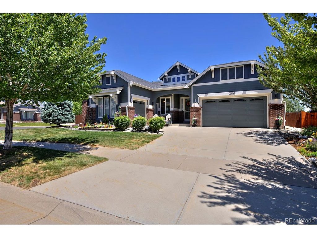 25526 E Arbor Dr, Aurora, CO 80016