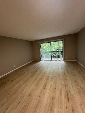 2814 Stonehenge Drive, Columbus, OH 43224