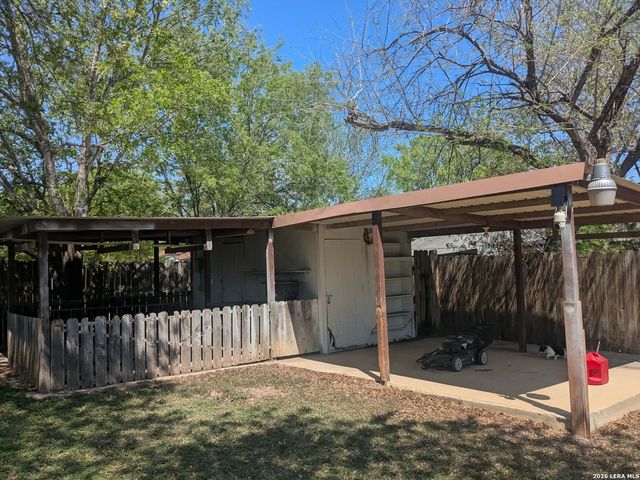 9018 ISLAND VIEW ST, San Antonio, TX 78242