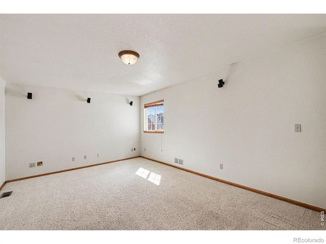 1750 Preston Drive, Longmont, CO 80504