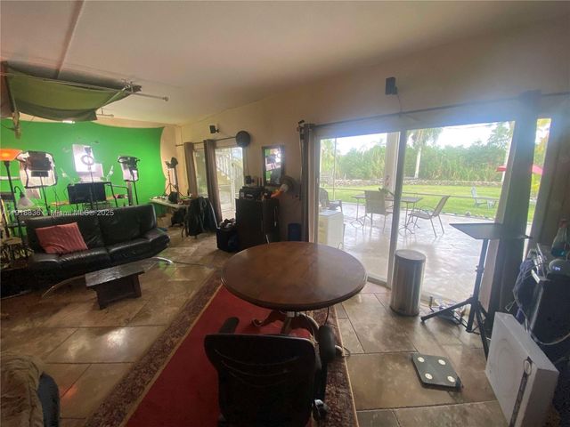 20275 SW 396th St, Homestead, FL 33034