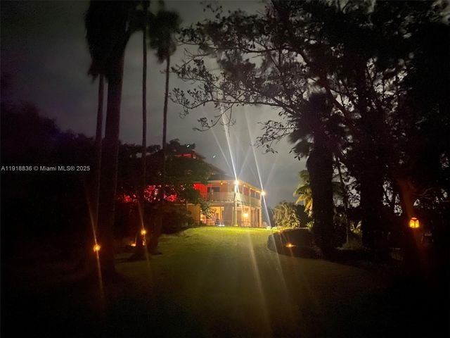 20275 SW 396th St, Homestead, FL 33034