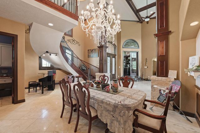 1909 E Archer Road, Baytown, TX 77521
