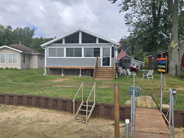 11023 Pennock Lane, Delton, MI 49046