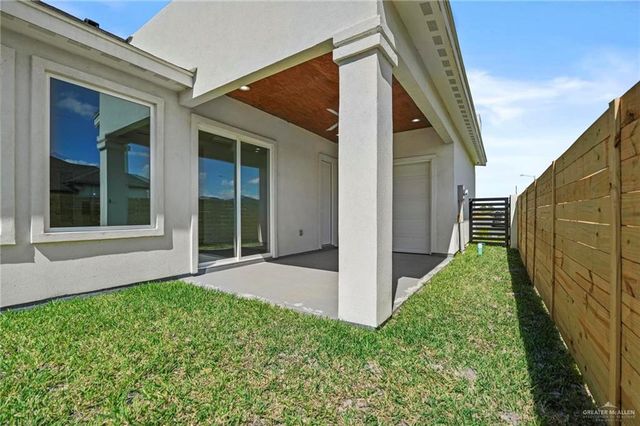 2716 E Conroe Road, Edinburg, TX 78542