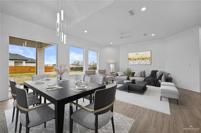 2716 E Conroe Road, Edinburg, TX 78542