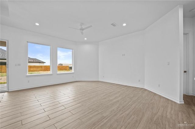 2716 E Conroe Road, Edinburg, TX 78542