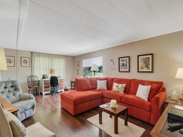 174 NE Emerald Drive, Jensen Beach, FL 34957