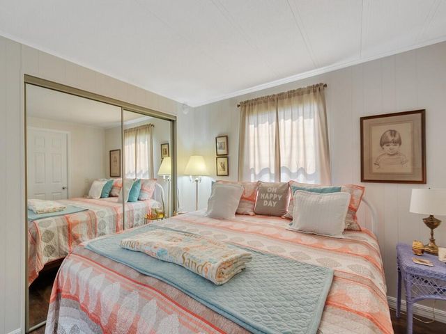 174 NE Emerald Drive, Jensen Beach, FL 34957