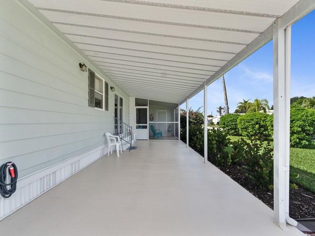 174 NE Emerald Drive, Jensen Beach, FL 34957