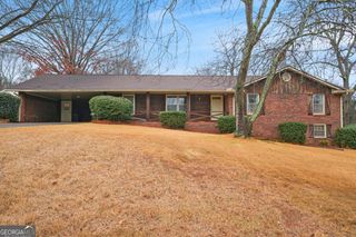 42 Benham Circle, Cartersville, GA 30120
