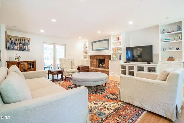 4205 Marvin Place, Raleigh, NC 27609