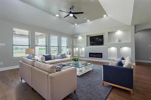 9785 Fm 686, Dayton, TX 77535