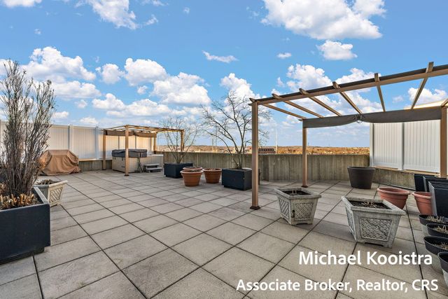 335 Bridge Street NW 603, Grand Rapids, MI 49504