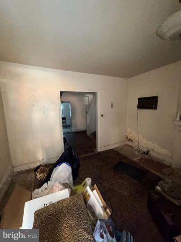 2740 W CABOT ST, Philadelphia, PA 19121