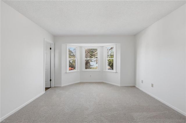 1305 Becks CT, Chesapeake, VA 23320