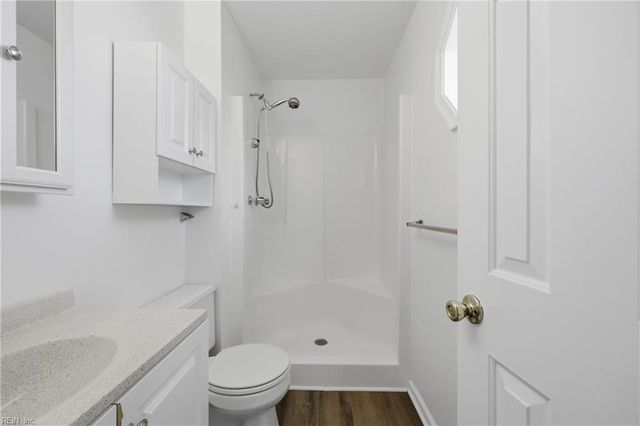 1305 Becks CT, Chesapeake, VA 23320