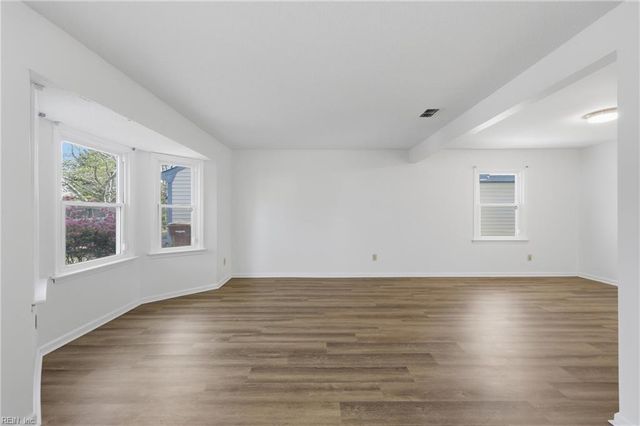 1305 Becks CT, Chesapeake, VA 23320