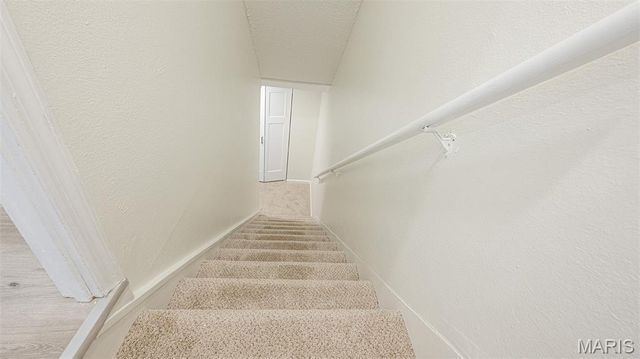 2652 Falcons Way 59, St Charles, MO 63303