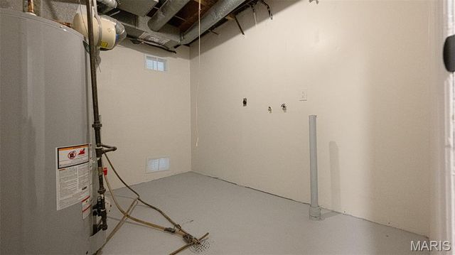 2652 Falcons Way 59, St Charles, MO 63303