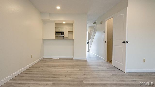 2652 Falcons Way 59, St Charles, MO 63303