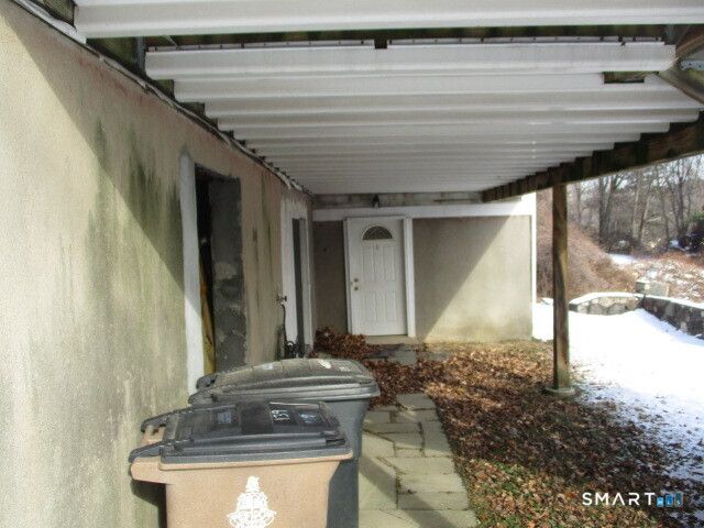 139 Wyndover Lane, Stamford, CT 06902