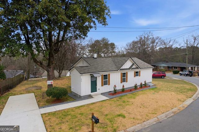 177 Woods Drive NE, Marietta, GA 30060