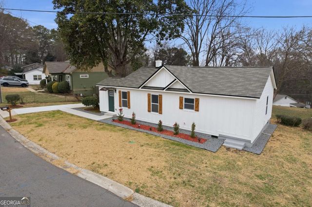 177 Woods Drive NE, Marietta, GA 30060