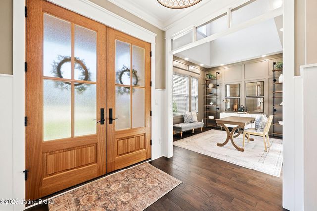 3516 Meadow Bluff Way, Louisville, KY 40245
