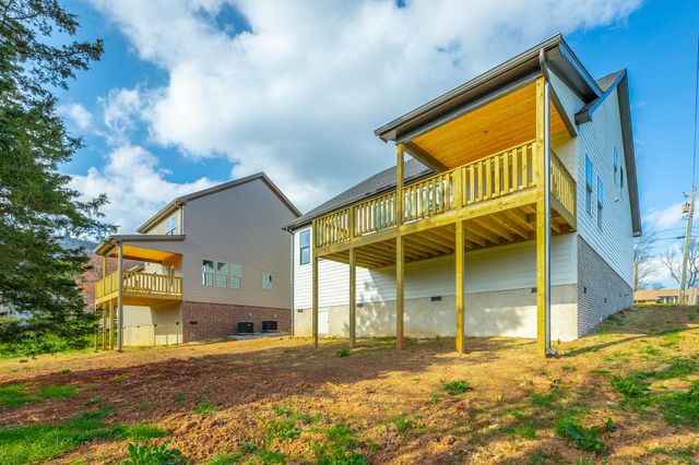 674 Courtney Lane, Chattanooga, TN 37415