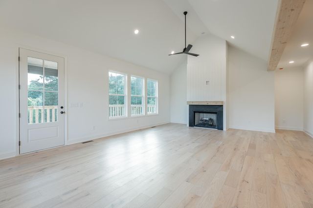 674 Courtney Lane, Chattanooga, TN 37415