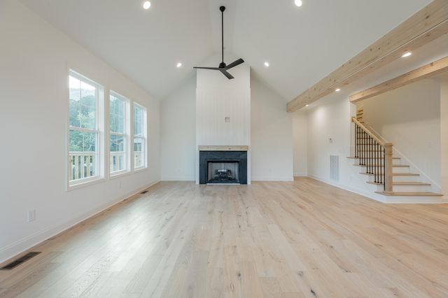 674 Courtney Lane, Chattanooga, TN 37415