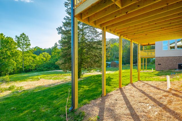 674 Courtney Lane, Chattanooga, TN 37415
