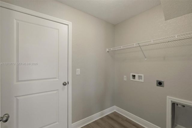 6809 Dickinson Drive, Sebring, FL 33872