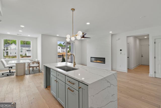 1050 Blair Ln 201, Peachtree City, GA 30269