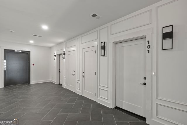 1050 Blair Ln 201, Peachtree City, GA 30269