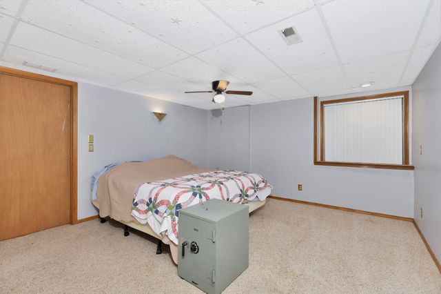 813 N Covington St, Wichita, KS 67212