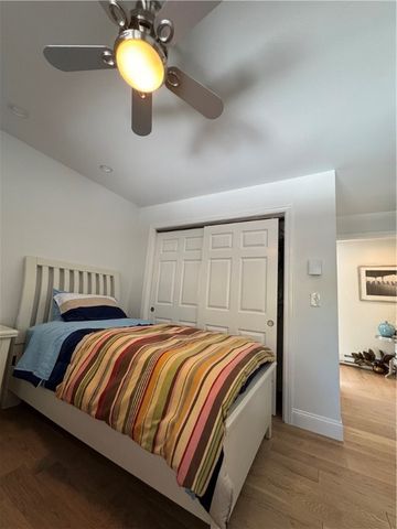 62 Memorial Boulevard, Newport, RI 02840