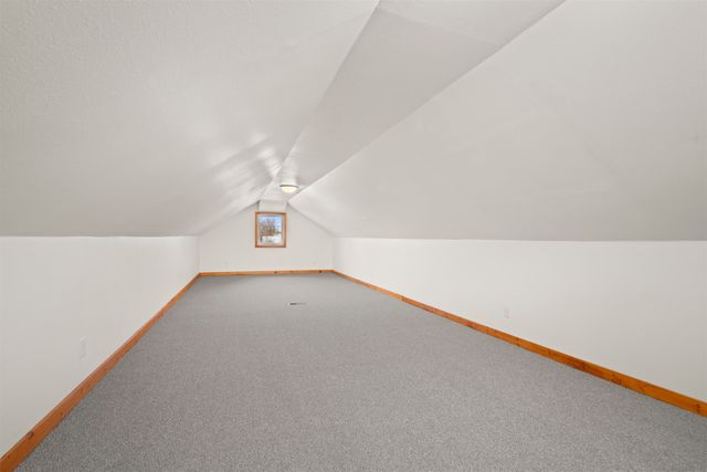 807 8th ST NW, Minot, ND 58703