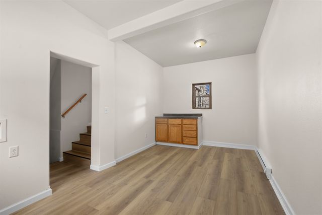 807 8th ST NW, Minot, ND 58703