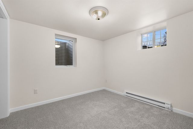 807 8th ST NW, Minot, ND 58703