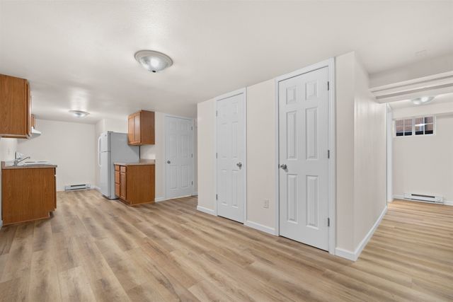 807 8th ST NW, Minot, ND 58703